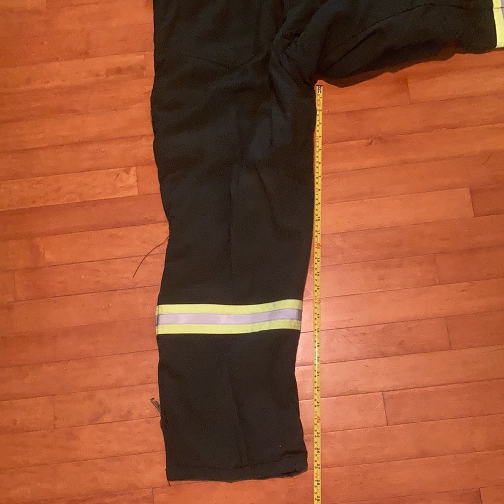 Flame Safety Apparel winter weight bib pants - Picture 10 of 11